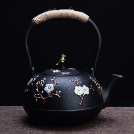 Cast iron Teapot