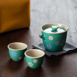 WEIZHIJIAN Portable Travel Kungfu Tea Set Chinese Style Porcelain teapot 2 teacups Sandalwood Sandalwood Incense Burner 