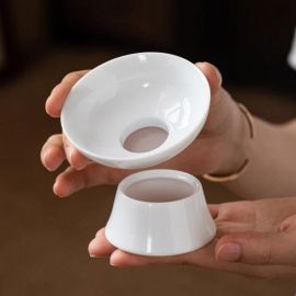 White Porcelain Tea Strainer with Holder